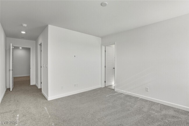 Building Photo - 4971 Aitana Ave