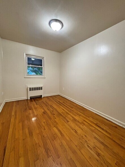 Building Photo - 3802 Barnes Ave