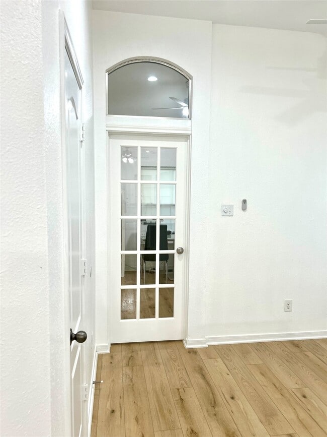 Building Photo - 7106 Marble Springs Dr