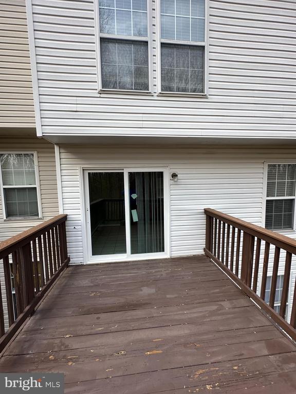 Building Photo - 12705 Town Center Way