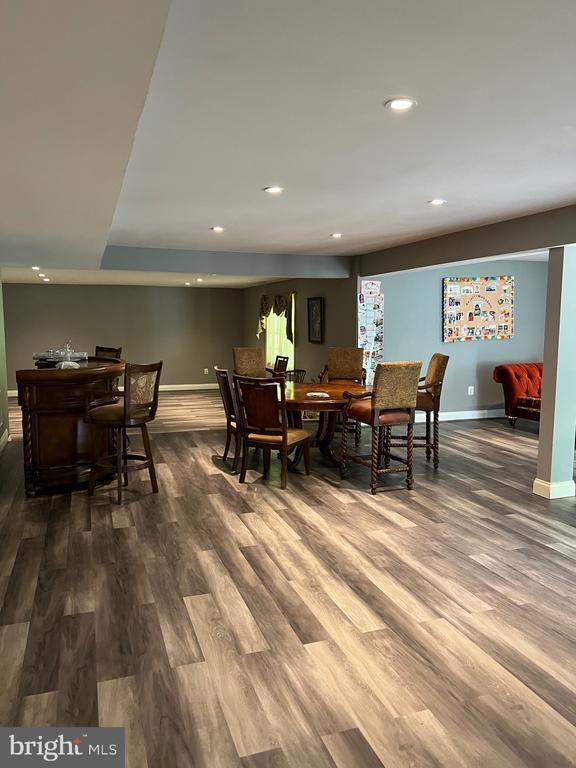 Building Photo - 3911 Arbor Crest Way