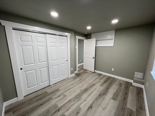 Building Photo - Single Family House Tacoma