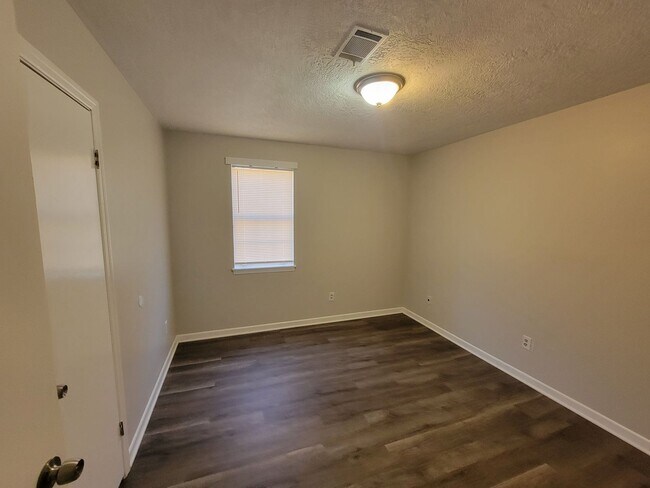 Building Photo - ~4609 Renee Street