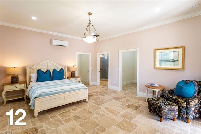 Building Photo - 2225 23rd St SW