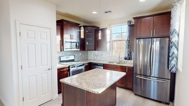 Building Photo - Rancho Viejo Gem 3 Bed 2 Bath 2 Car Garage. Beautiful Patio