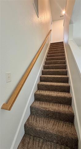 Building Photo - 100 Bridle Ct