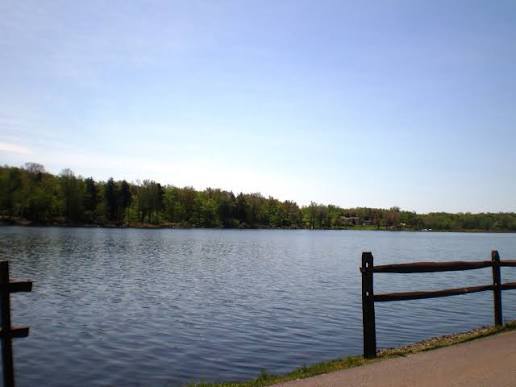 Building Photo - 1014 Hickory Run Rd