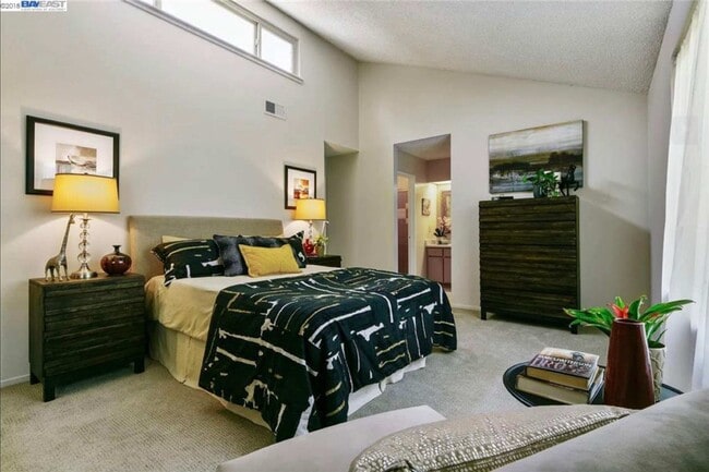 Building Photo - 3350 Fir Ave