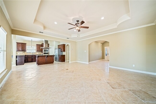 Building Photo - 6 Virginia Hills