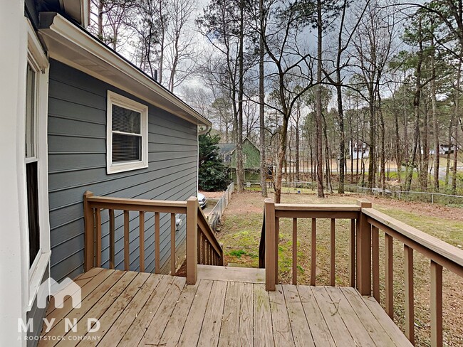 Building Photo - 51 Richaven Pl