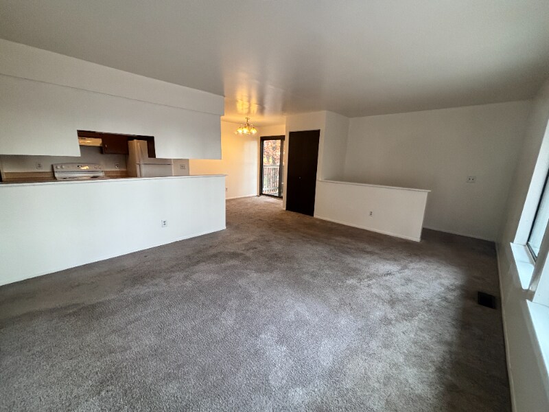 Building Photo - 7640 Timbercreek Ct