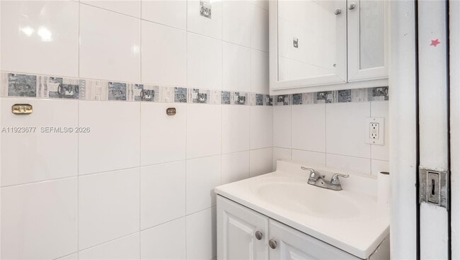 Building Photo - 12065 SW 18th St