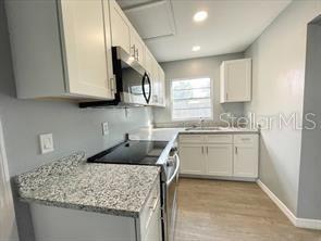 Building Photo - 2342 Section Dr