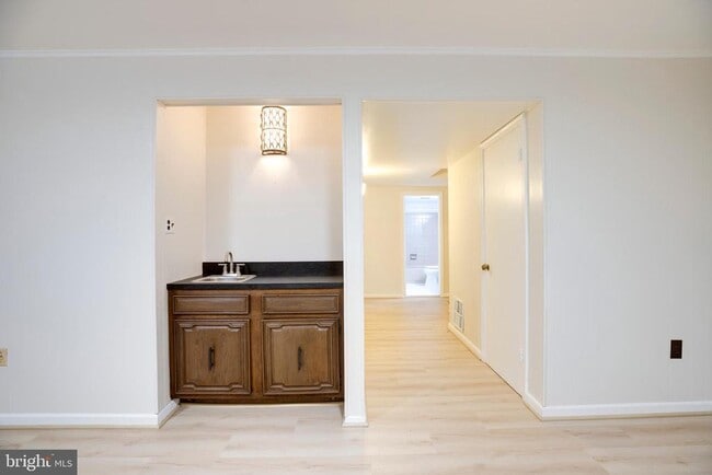 Building Photo - 7370 Eldorado St