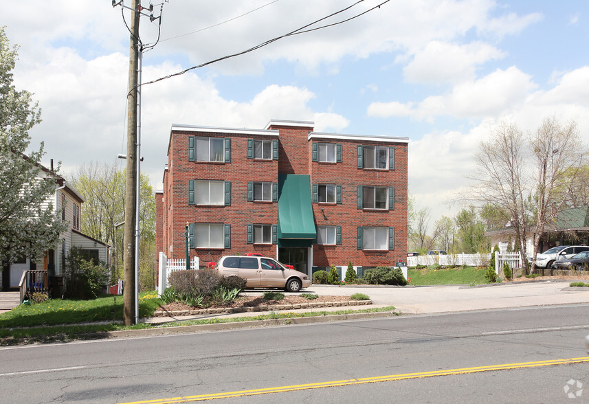 Building Photo - Birchwood Apartments