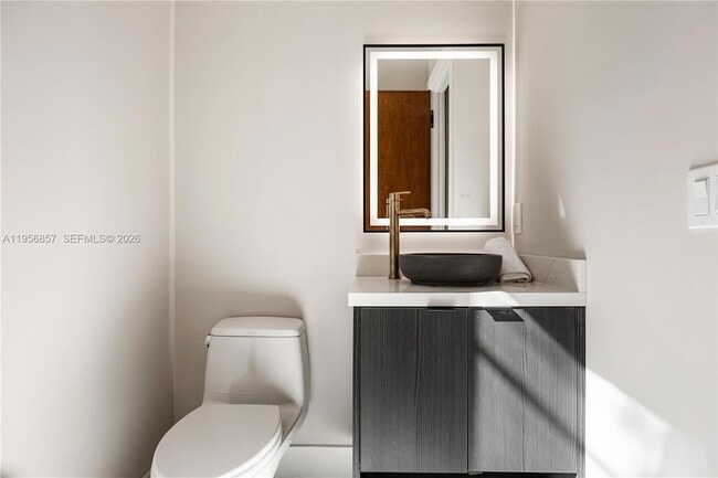 Building Photo - 2805 Freeman St