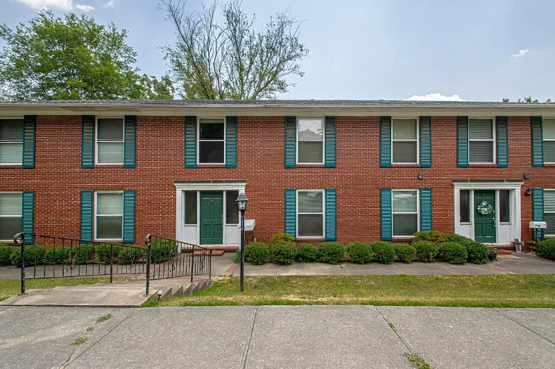 Primary Photo - 3801 Hill Rd