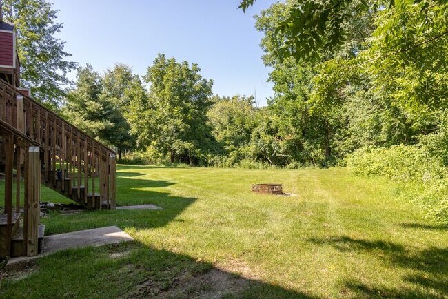 Building Photo - $2,695 | 4 Bedroom, 3.5 Bathroom Multi Flo...