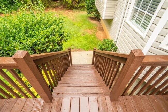 Building Photo - 52 Fieldstone Ct