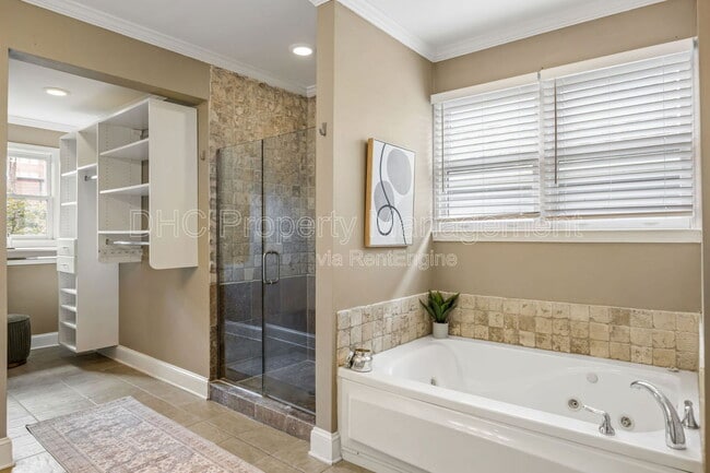 Building Photo - 161 Randolph St NE