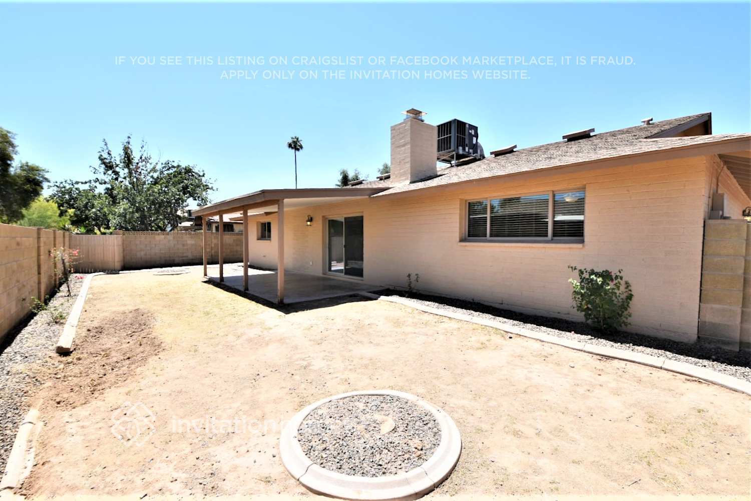 Building Photo - 6827 S Willow Dr