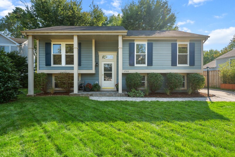 Primary Photo - 1703 Long Tree Ct