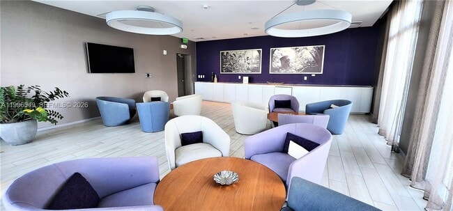 Building Photo - 1100 S Miami Ave