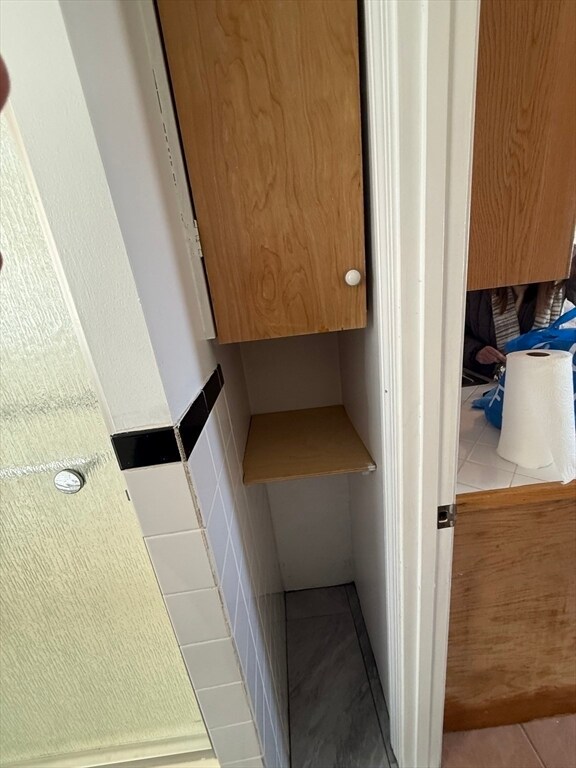 Building Photo - 11 Newton St