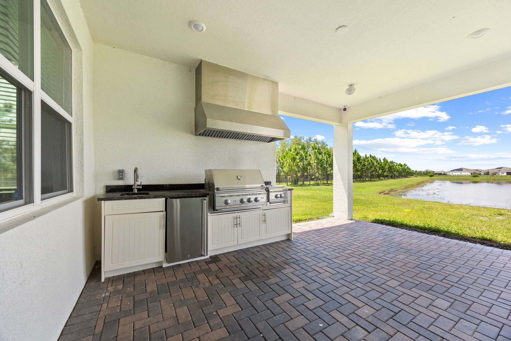 Building Photo - 10364 Shive Island Ct