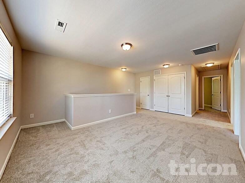 Building Photo - 917 Leatherstone Ln