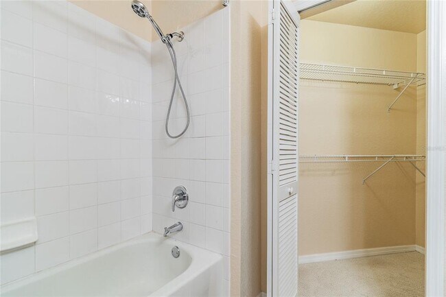 Building Photo - 700 S Harbour Island Blvd