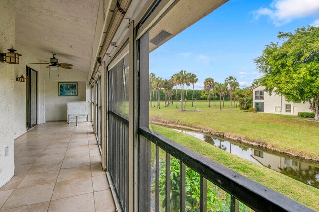 Building Photo - 7888 La Mirada Dr