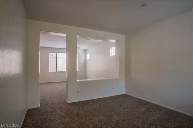 Building Photo - 10414 Lilac Square Ave
