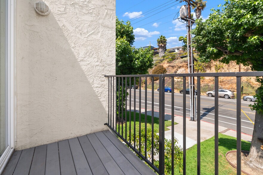 Building Photo - 2850 Reynard Way 21