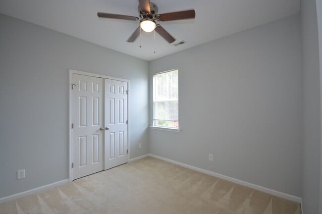 Building Photo - 1507 Hinchliff Ct