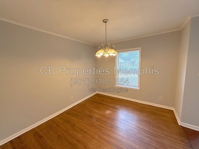 Building Photo - 1871 Cornelia Ln