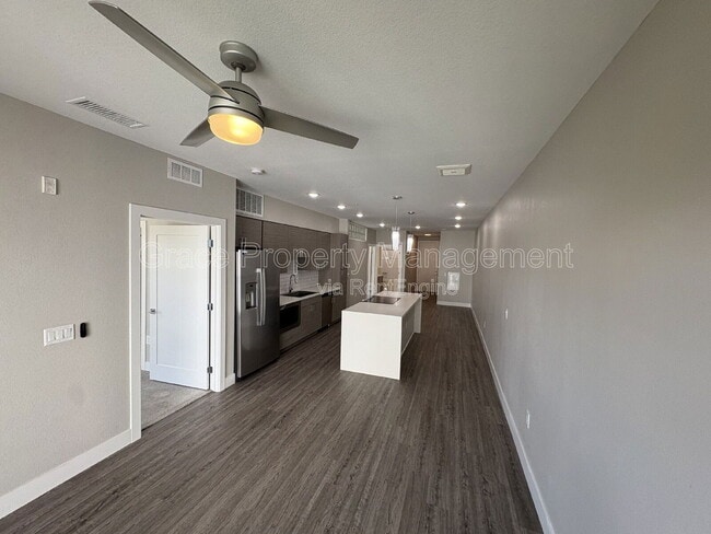 Building Photo - 3500 S Corona St