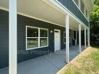 Building Photo - 518 Boone St