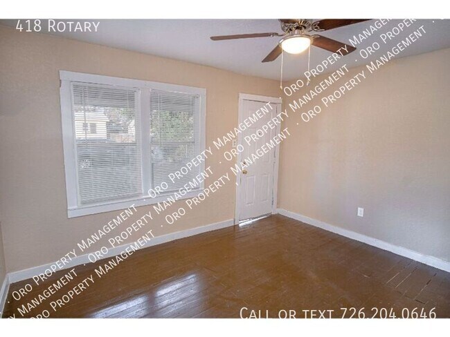 Building Photo - Amazing Newly Remodeled Home Near Downtown