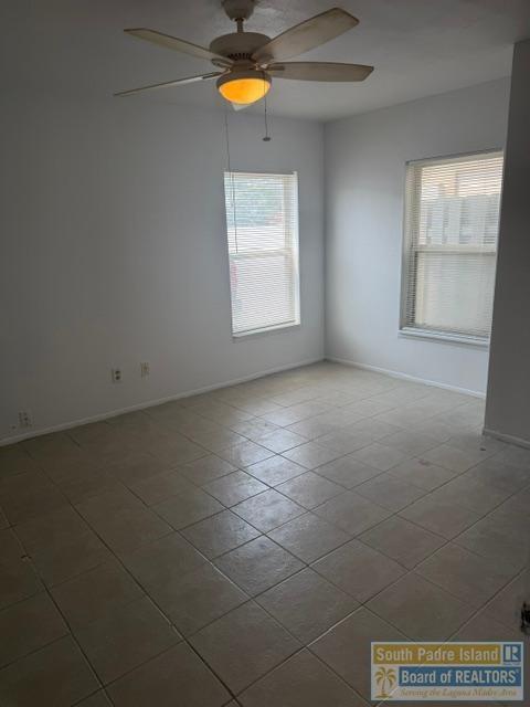 Building Photo - 1426 Harbor Island Dr