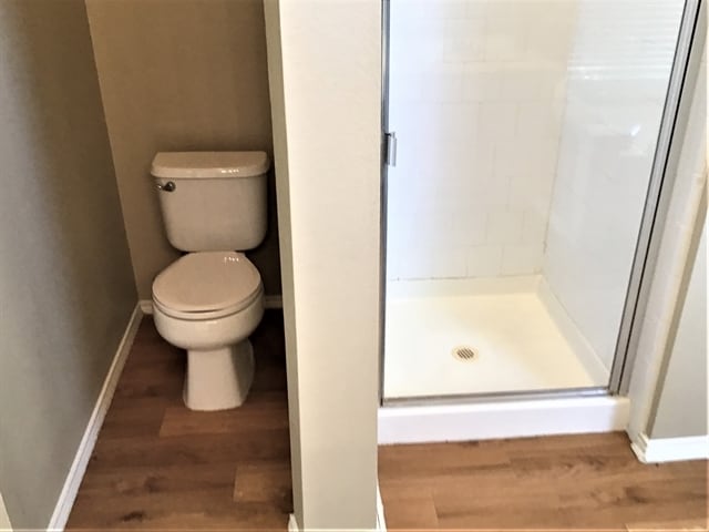 Building Photo - 304 Double Oak Ln