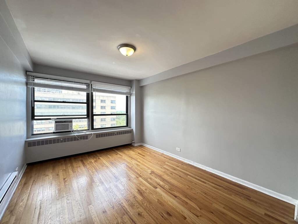 Building Photo - 4180 N Marine Dr