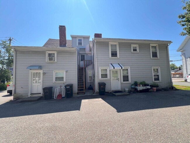Building Photo - 173 Granite St
