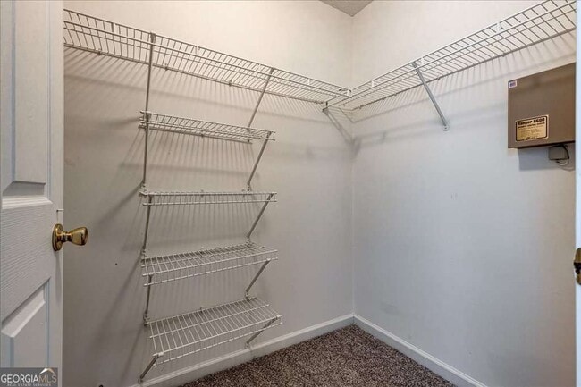 Building Photo - 3790 Benjamin Ct SW