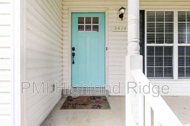 Building Photo - 2414 Lismore Dr