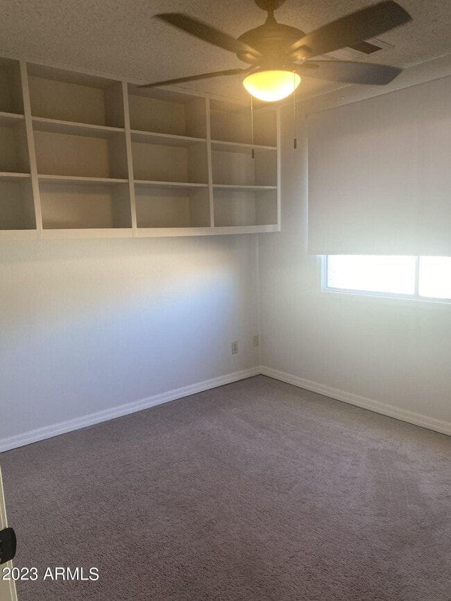Building Photo - 524 W Riviera Dr