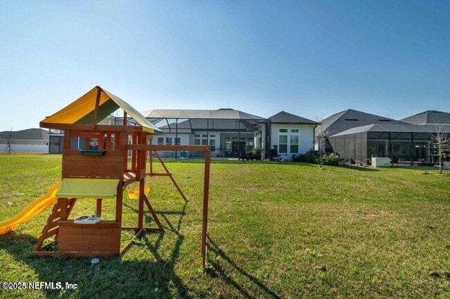 Building Photo - 367 Yorkshire Dr