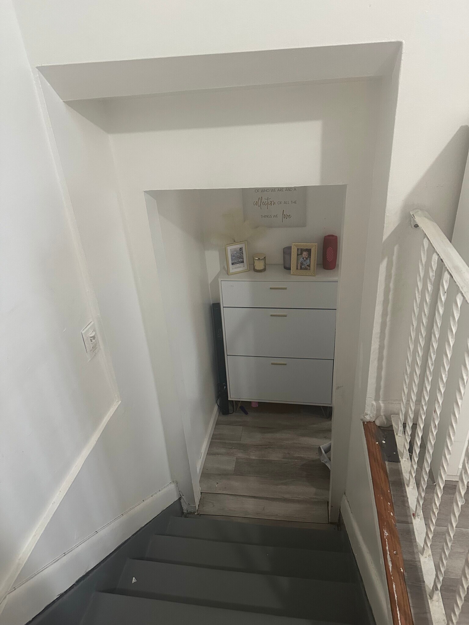 Building Photo - 21 Drake Ave