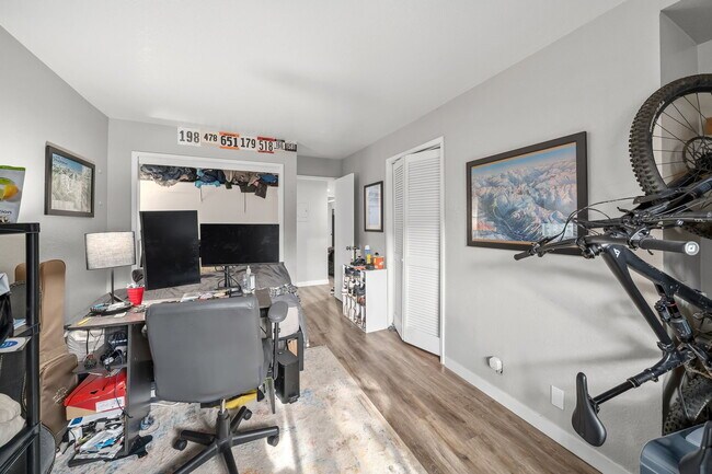 Building Photo - AVAILABLE JULY - 3 Bed / 2 Bath CLOSE TO CAL POLY
