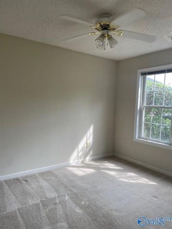 Building Photo - 118 Todd Dr